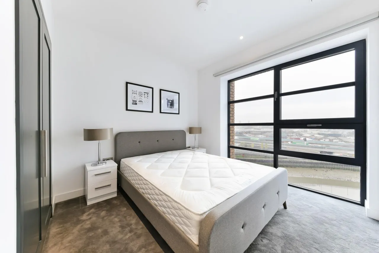 Lyell Street, London City Island, E14, photo 5