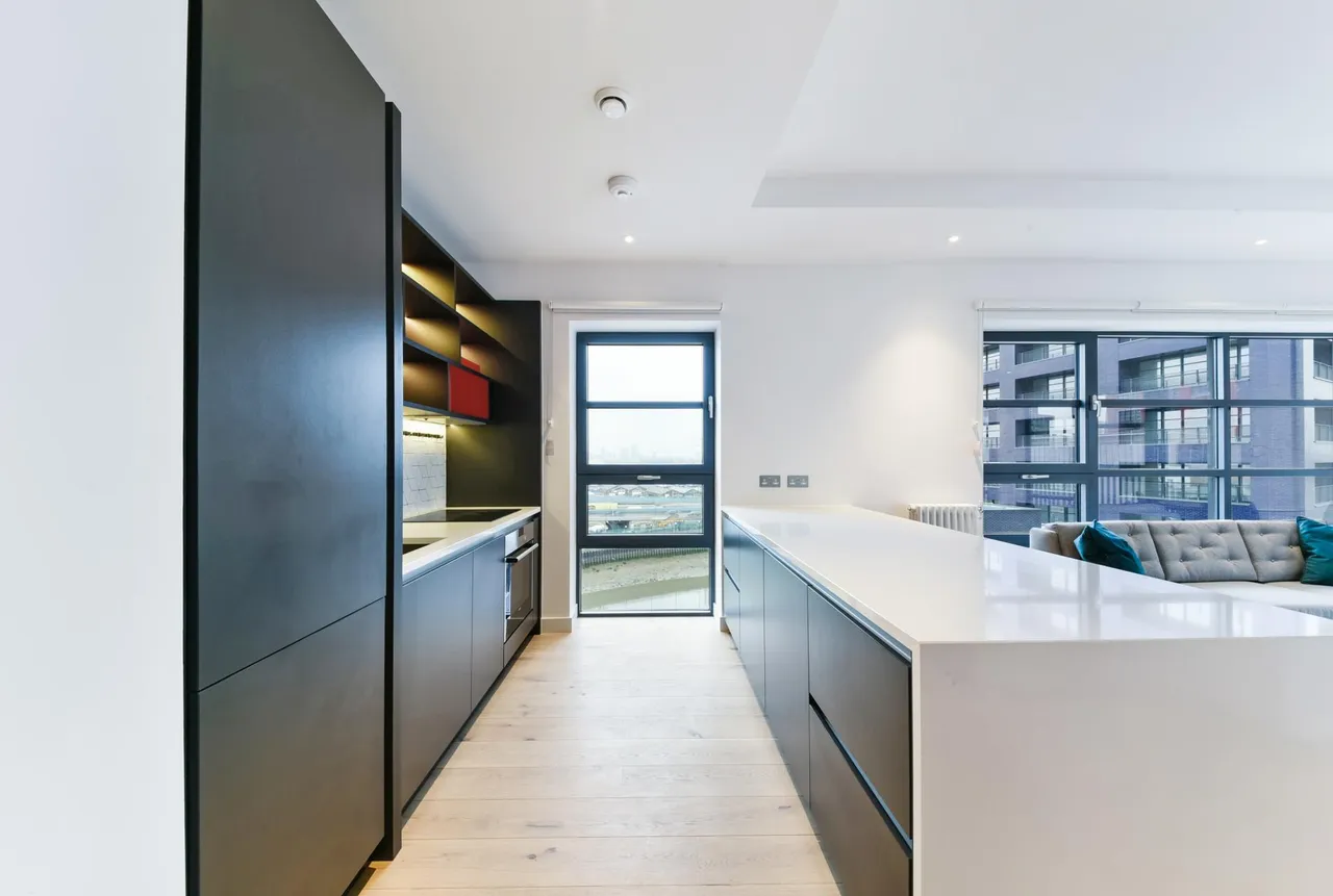 Lyell Street, London City Island, E14, photo 2