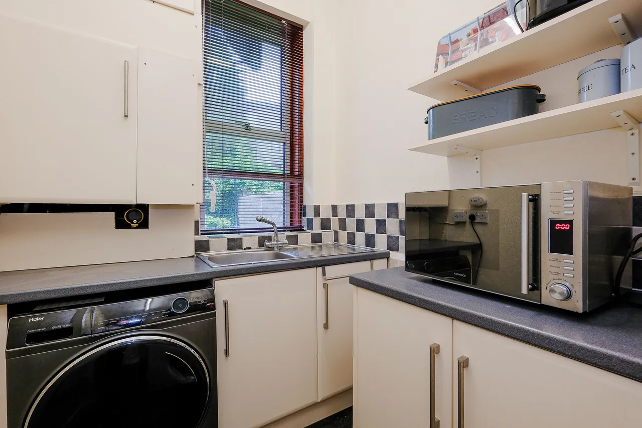Willowbank Road, Aberdeen, photo 11
