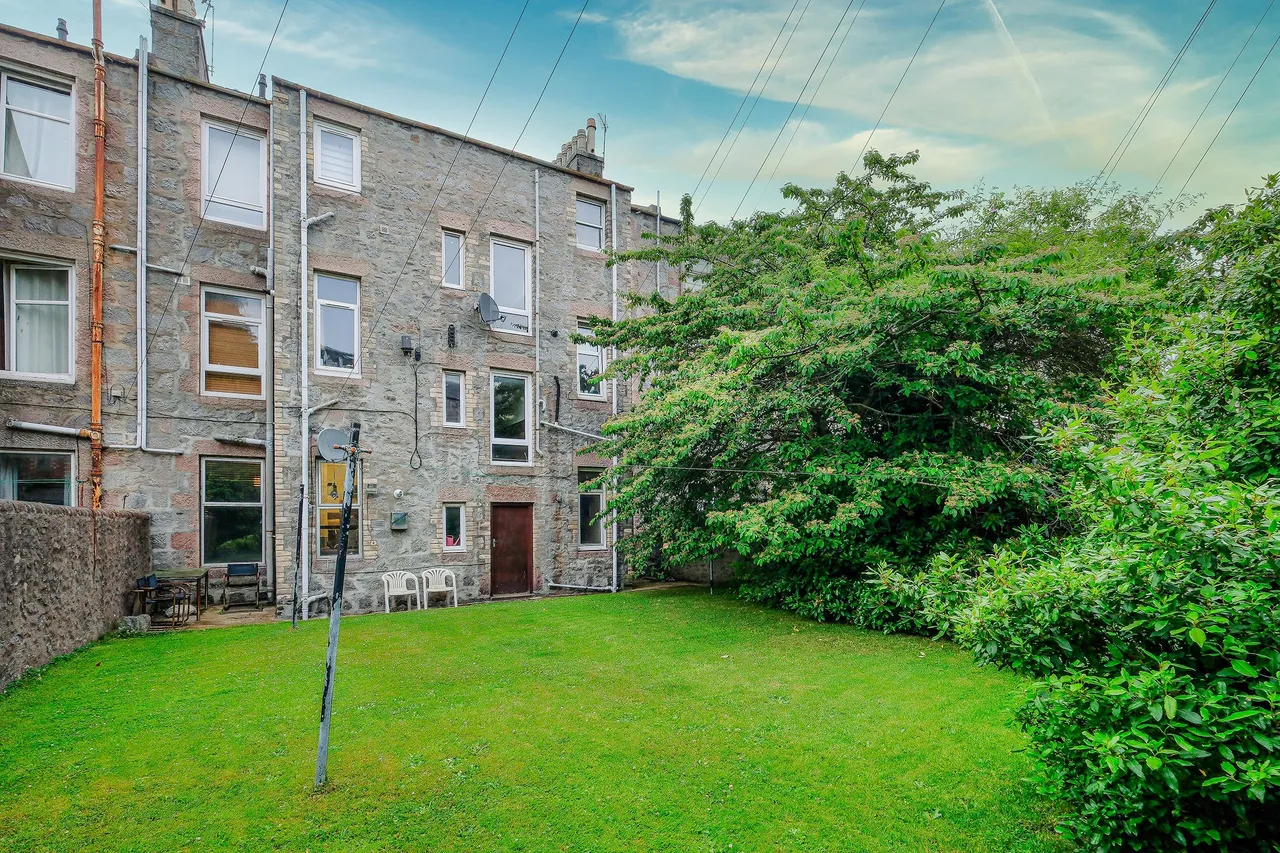 Willowbank Road, Aberdeen, photo 15