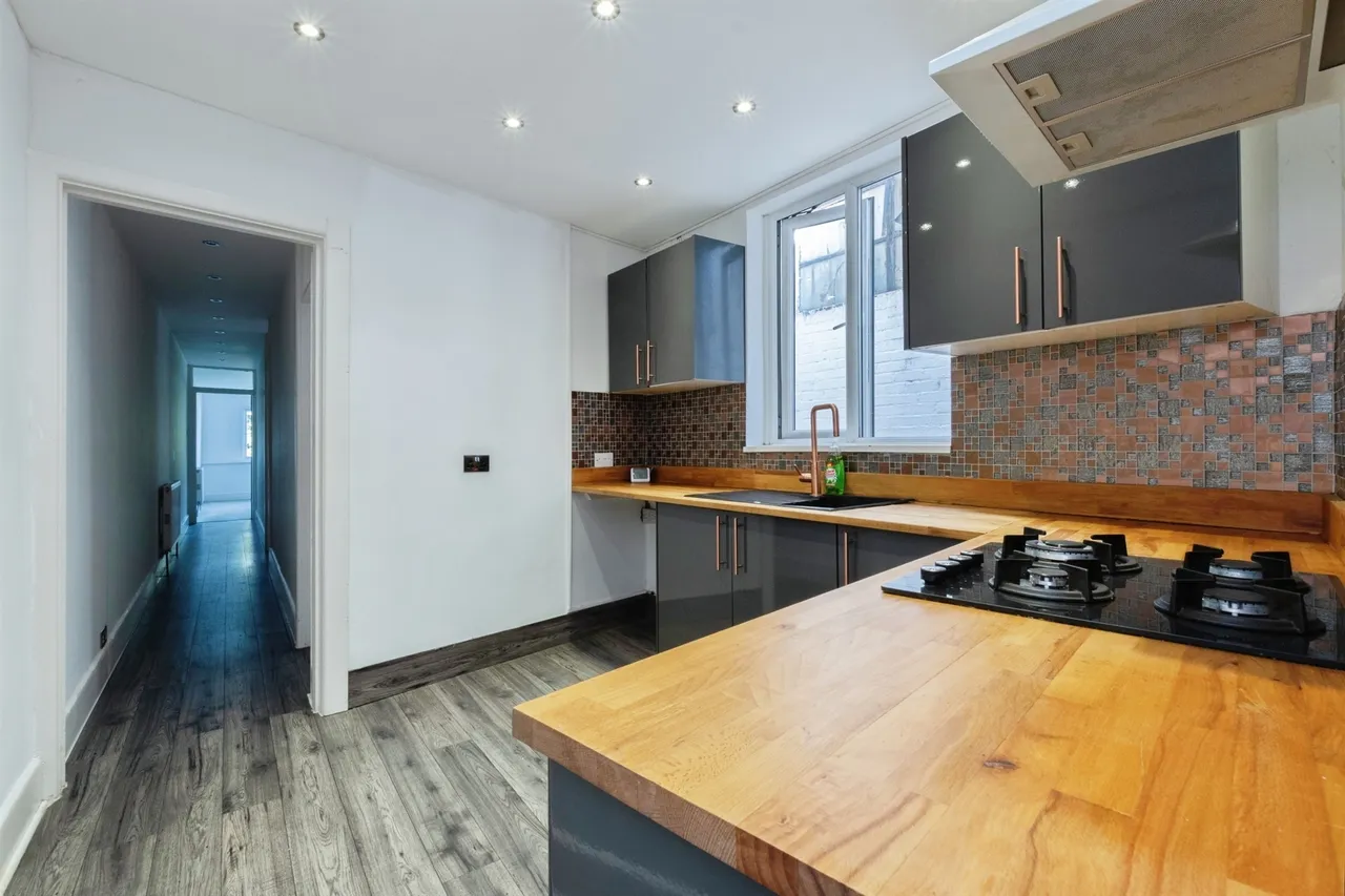 Wimborne Road, Bournemouth, BH9, photo 6