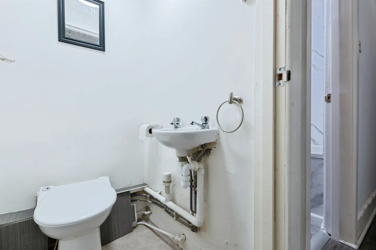 Wimborne Road, Bournemouth, BH9, photo 15