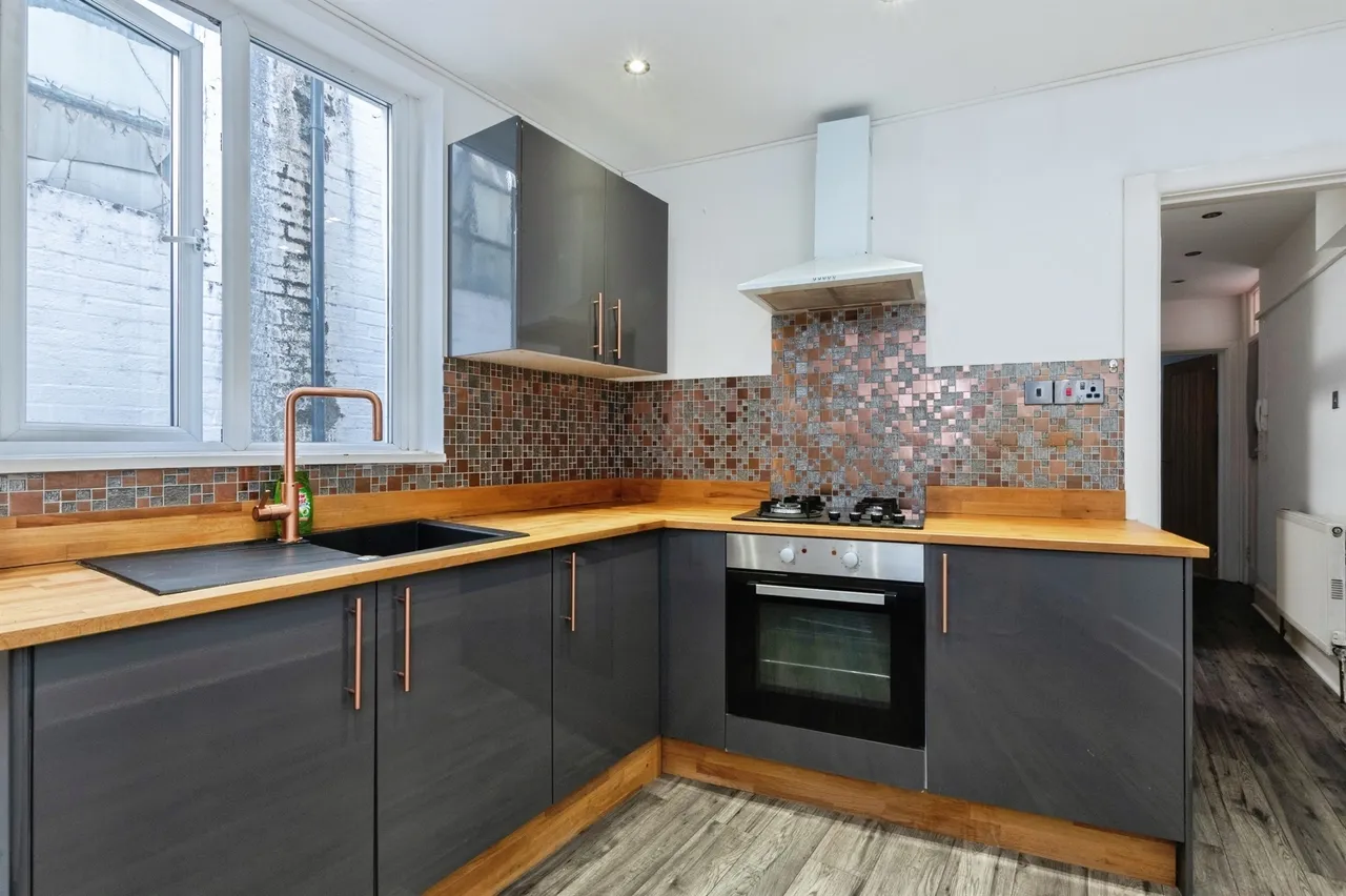 Wimborne Road, Bournemouth, BH9, photo 5