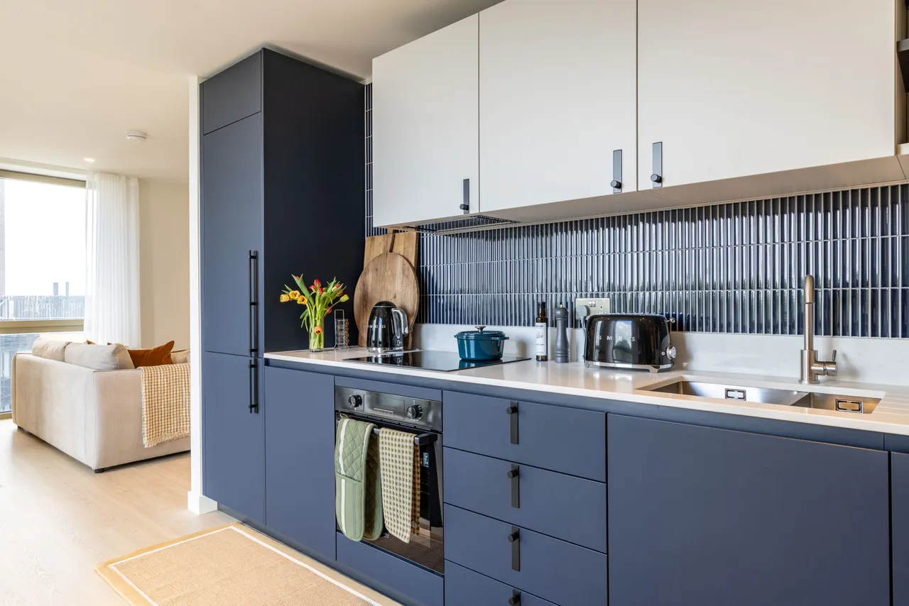 611c Ferry Island West Apartments, 2 Heart Of Hale Lane, London, photo 9