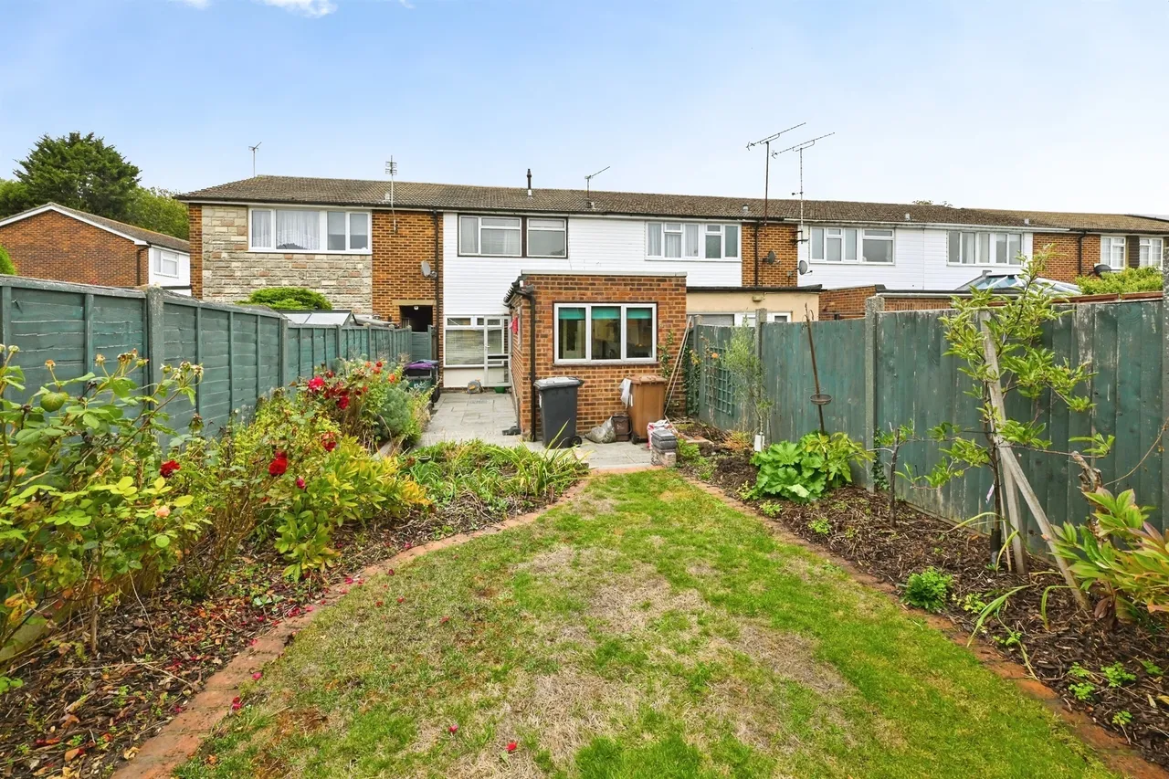 Richmond Close, Ware, SG12, photo 17