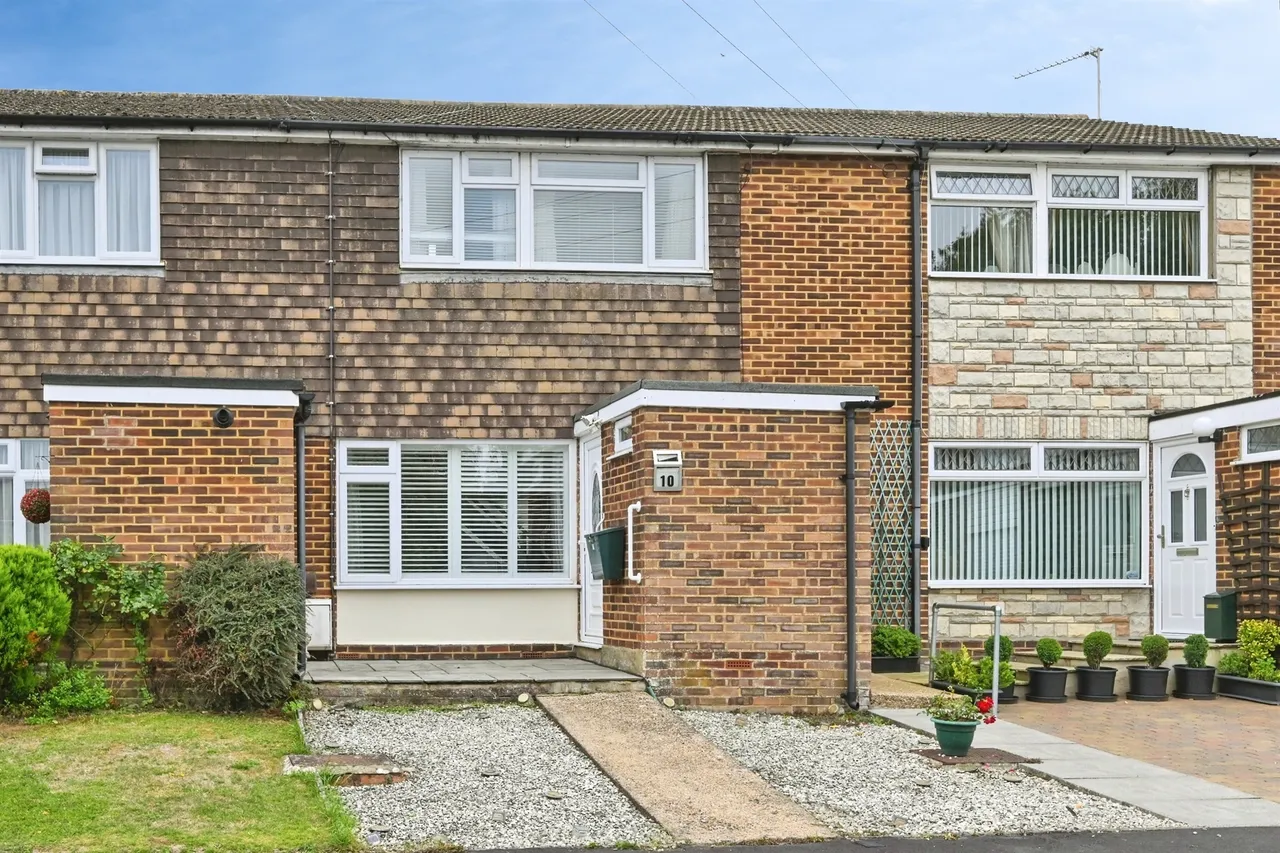 Richmond Close, Ware, SG12, photo 18
