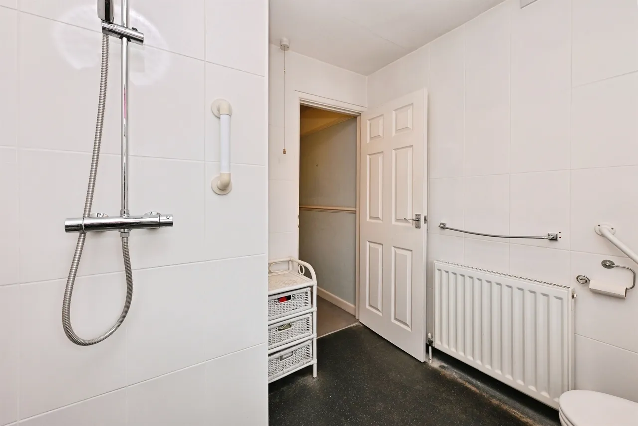 Richmond Close, Ware, SG12, photo 16