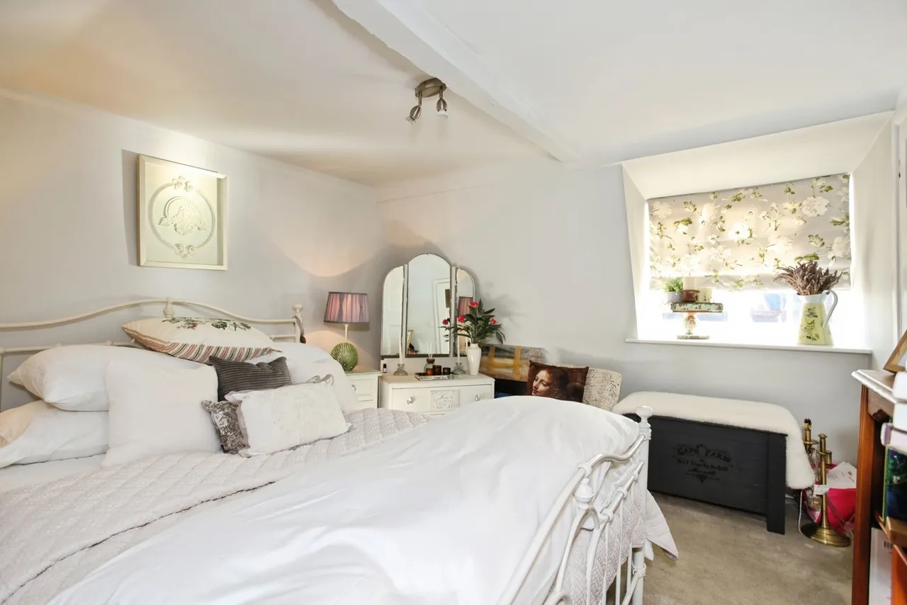 High Street, Ticehurst, TN5, photo 8