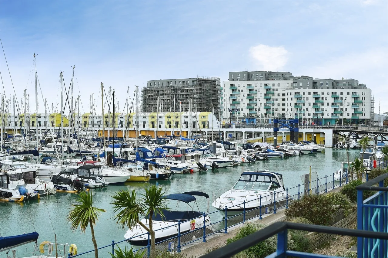 The Strand, Brighton Marina Village, BN2, photo 16