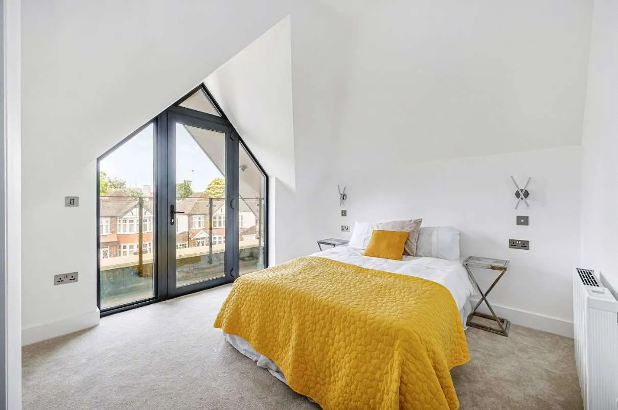 Rosemont Road, London, W3 9LY, photo 3