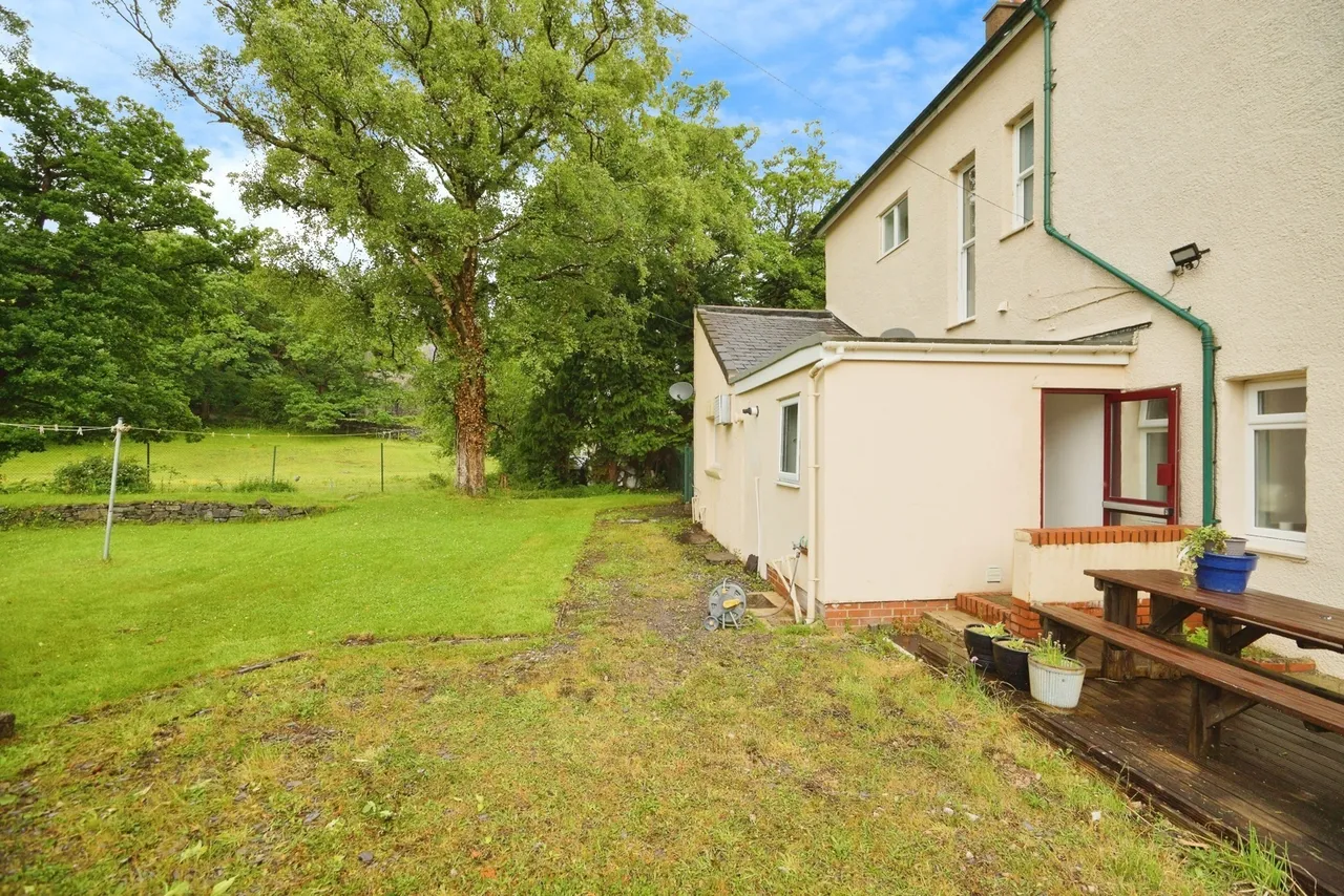High Street, Llanberis, LL55, photo 22