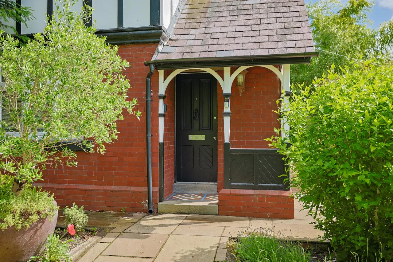 The Lodge, Brynmill Park, photo 25