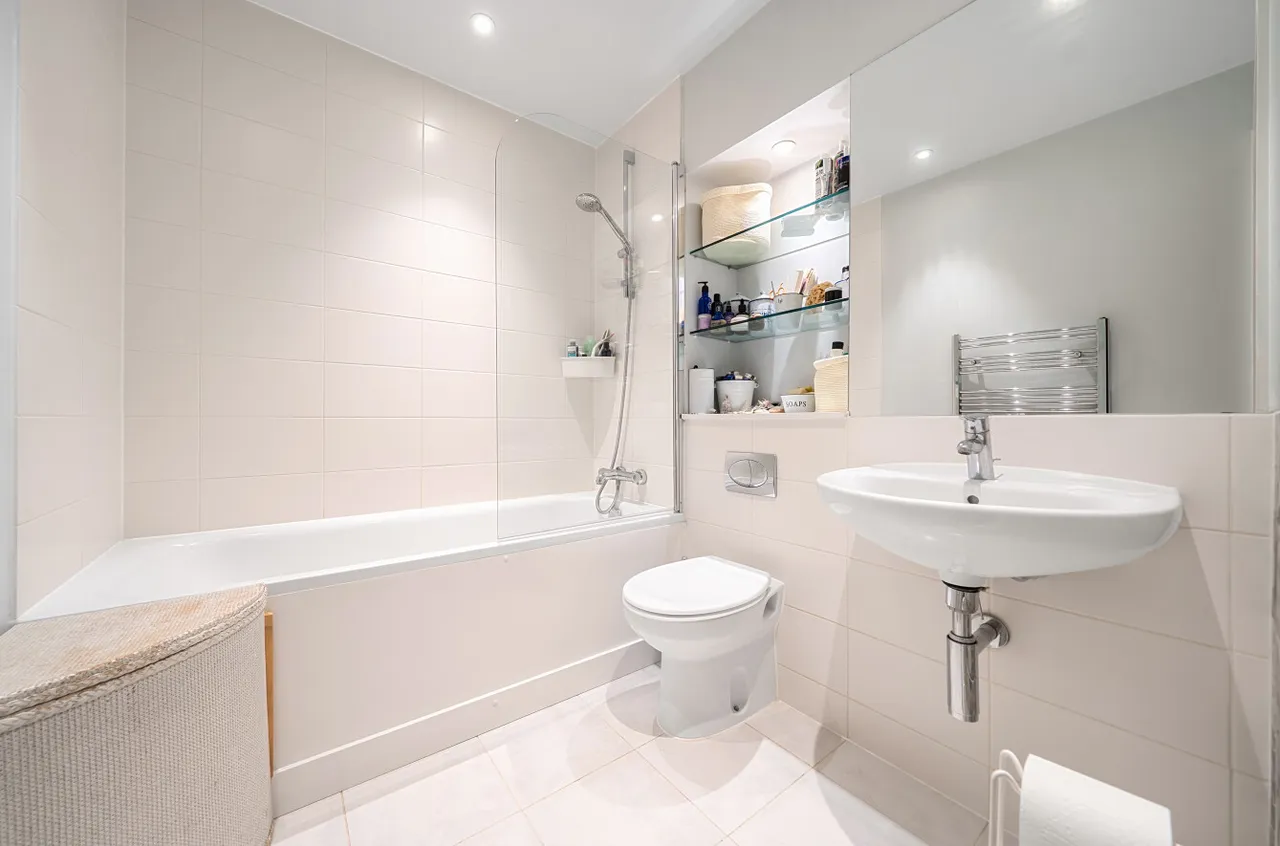 Admiralty Road, Portsmouth, PO1, photo 6
