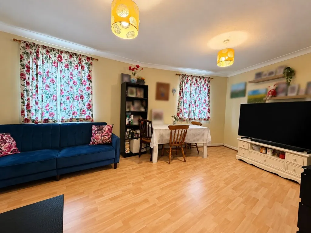 Walsingham Close, Hatfield, AL10, photo 3