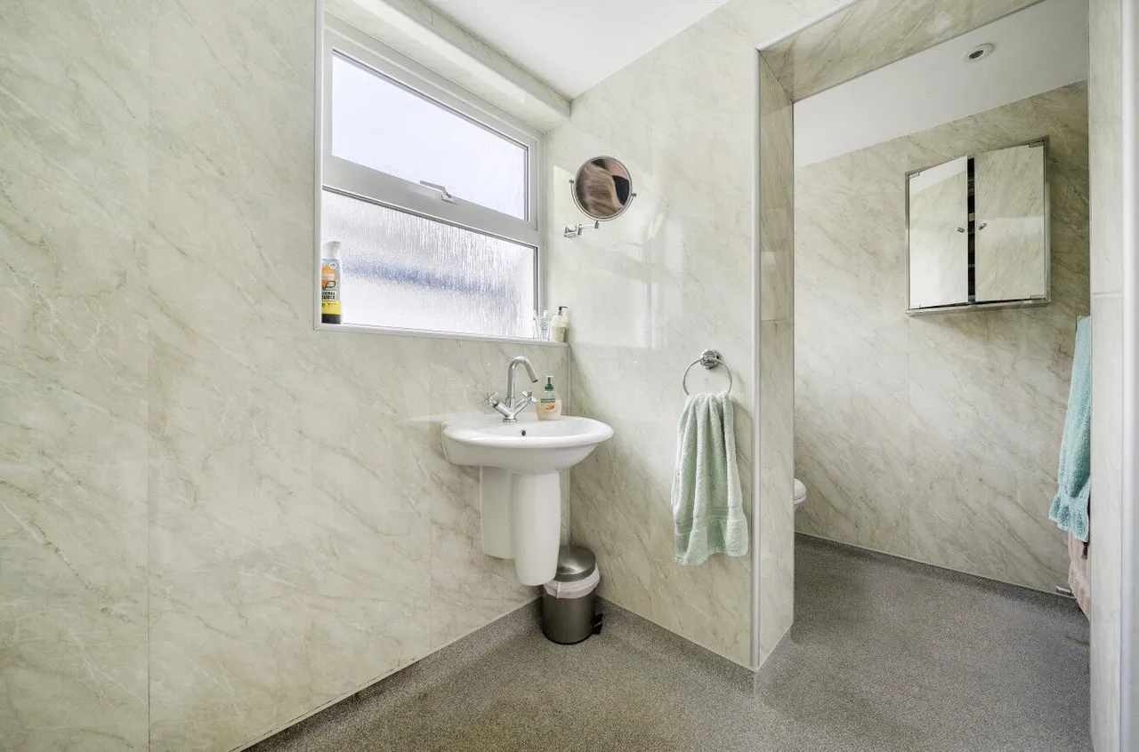 Garth Road, Builth Wells, LD2, photo 11