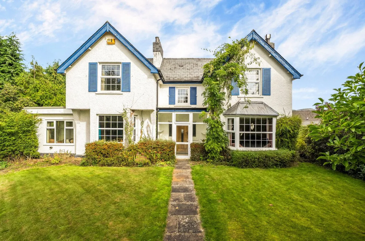 4 bed house for sale, Garth Road, Builth Wells, LD2