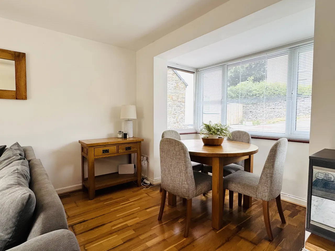 Meadow Court, Llanmill, SA67, photo 5