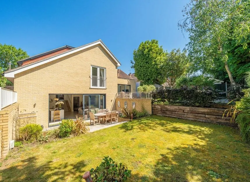 Kings Drive, Thames Ditton, KT7, photo 9