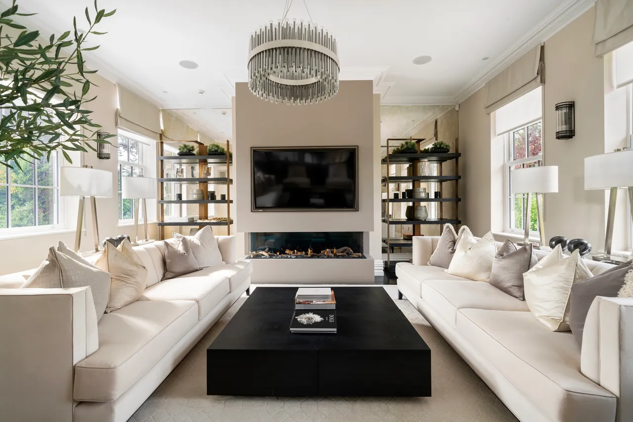Moles Hill, Oxshott, KT22, photo 4