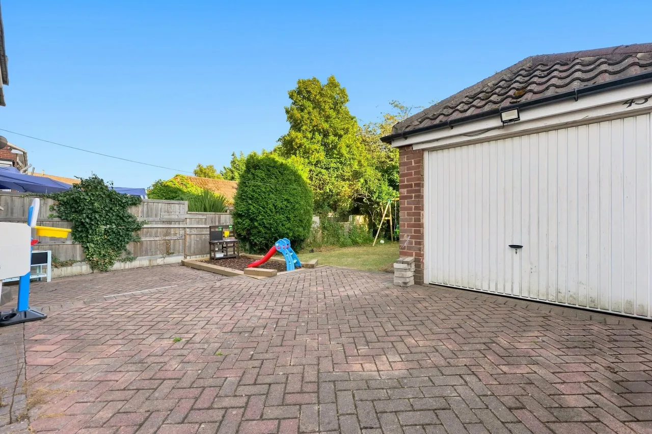 Newman Road, Moorgate, S60, photo 18