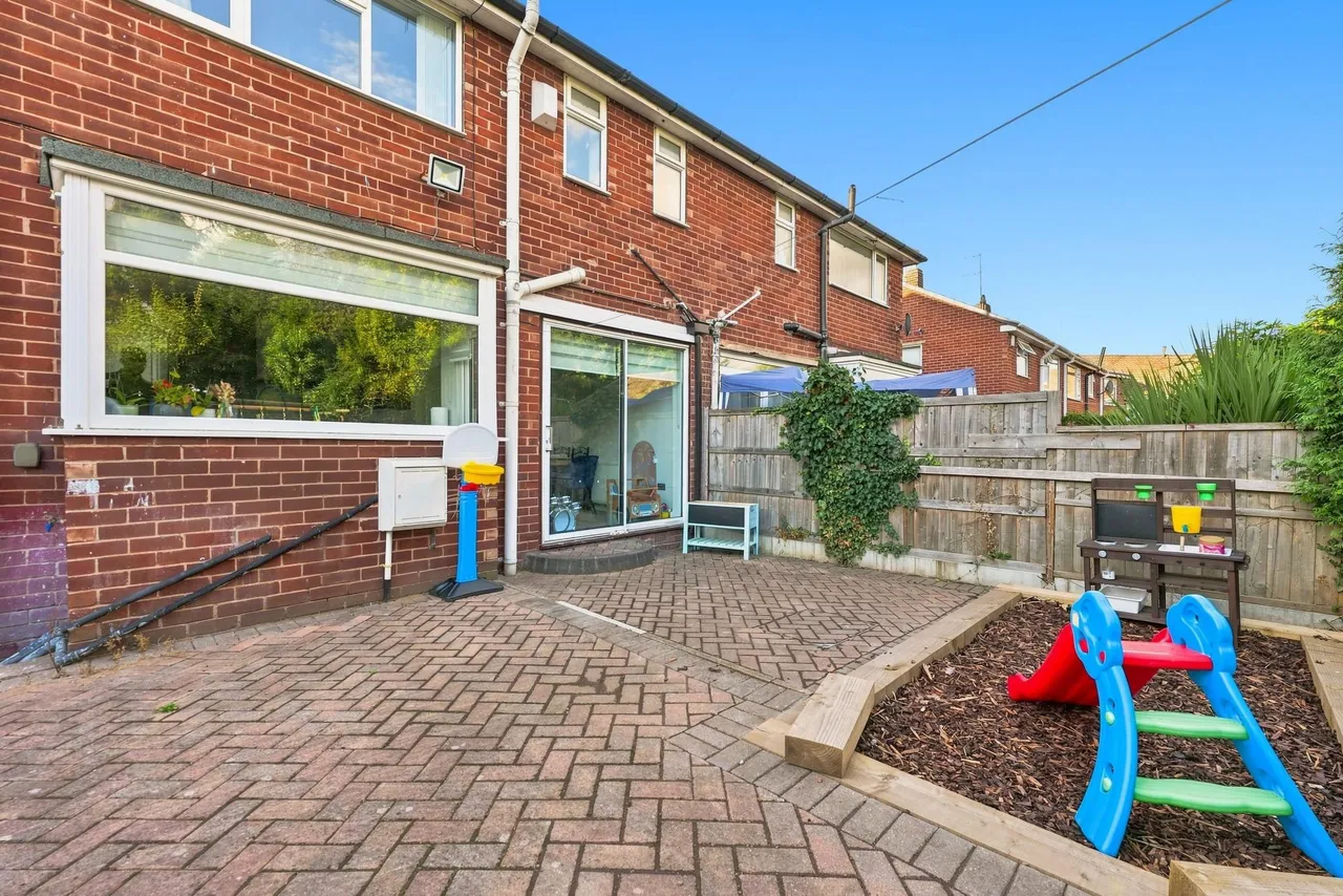 Newman Road, Moorgate, S60, photo 15