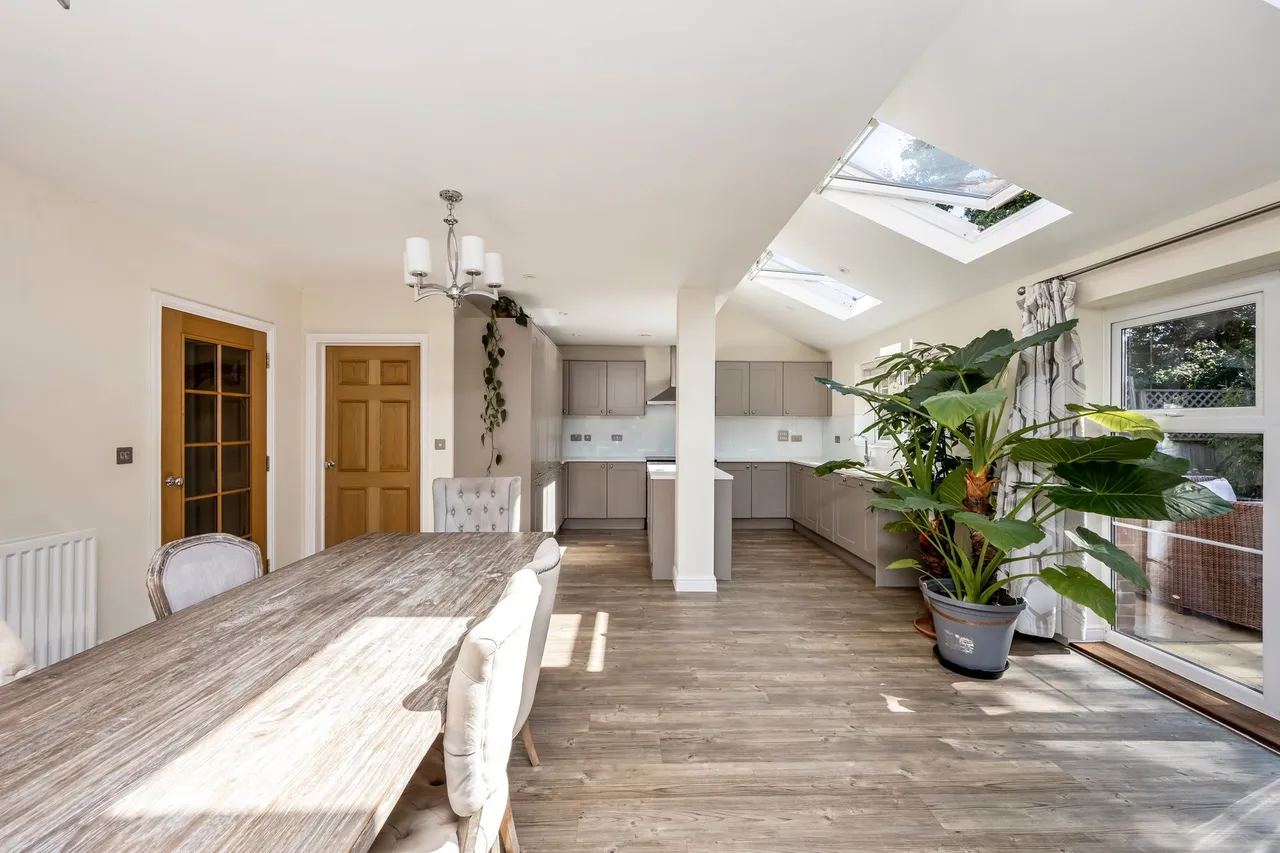 Firs Close, Horsham, RH12, photo 7