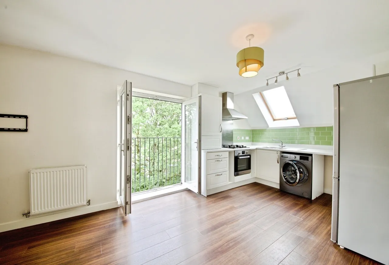 Brick Kiln Road, ROMFORD, Essex, RM3, photo 9