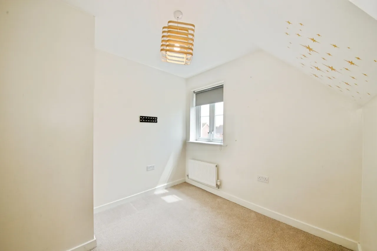Brick Kiln Road, ROMFORD, Essex, RM3, photo 5