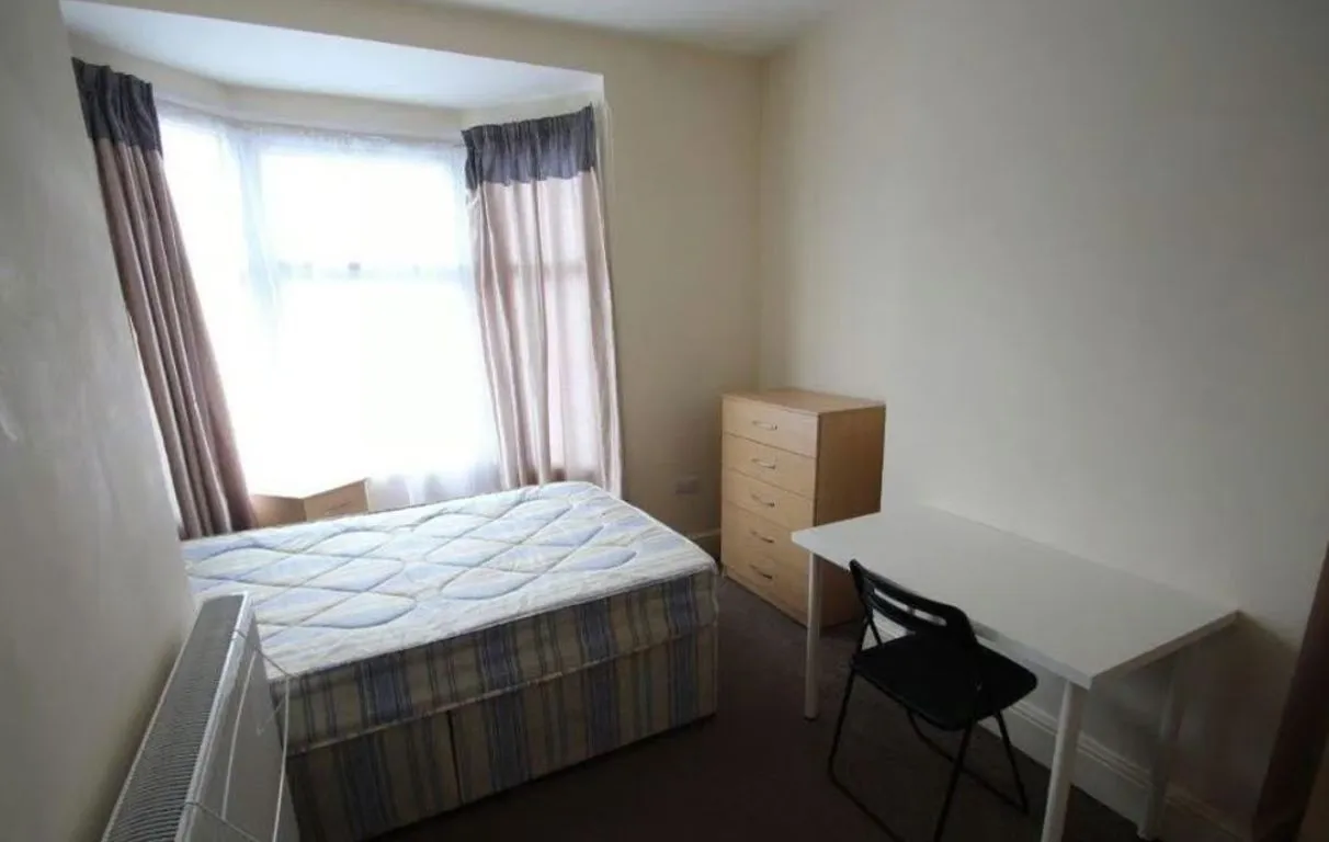 Stuart Street, Leicester, LE3, photo 6