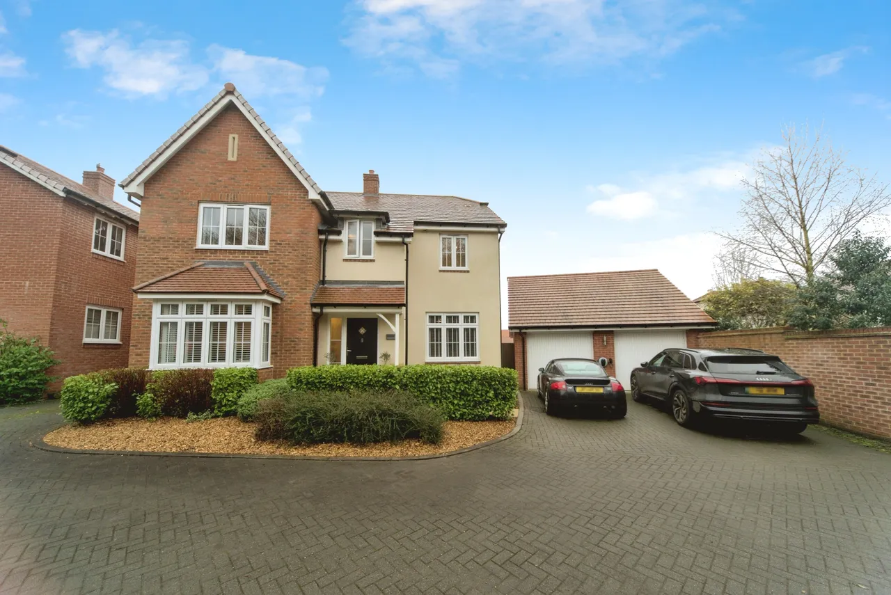 5 bed house for sale, Chamomile Close, Horam, TN21