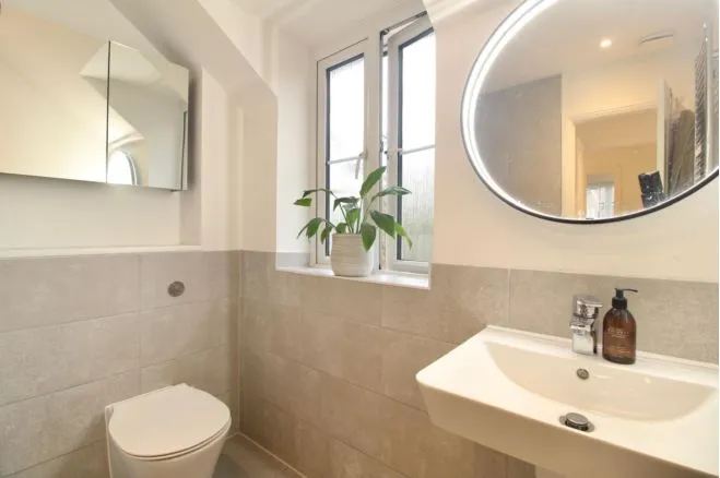 Chamomile Close, Horam, TN21, photo 12