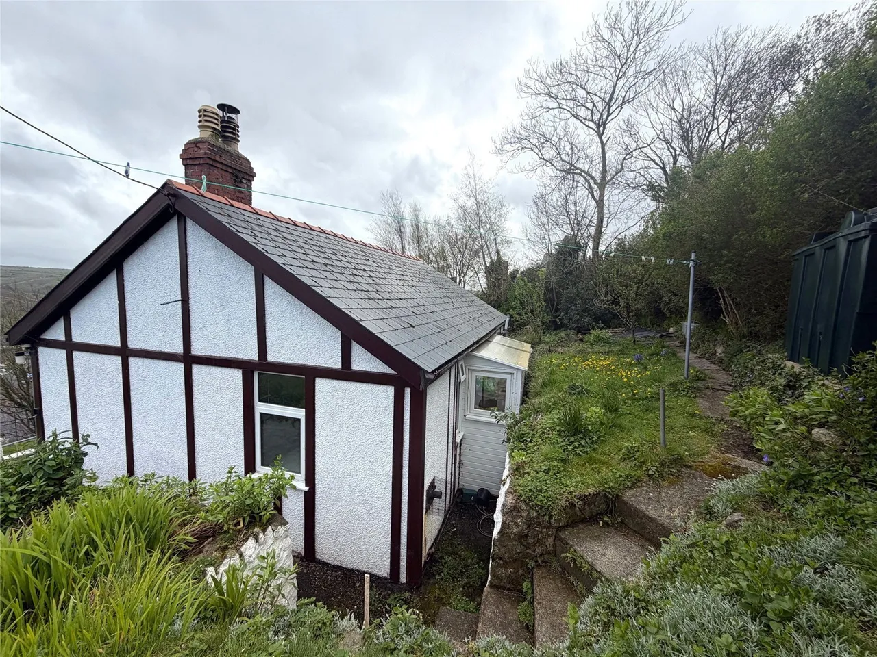 Berry Hill Lane, Stop and Call, SA64, photo 23