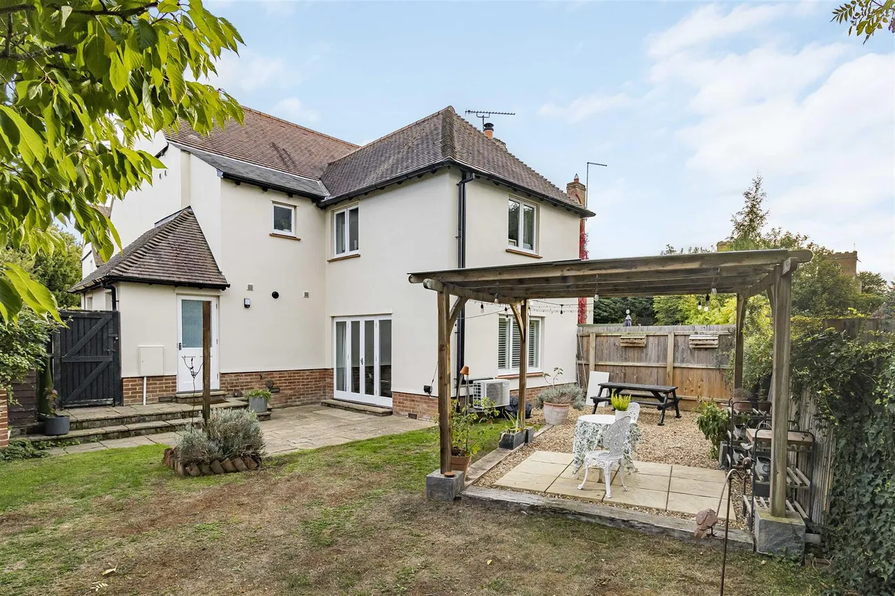 Chapel Street, Steeple Bumpstead, CB9, photo 24