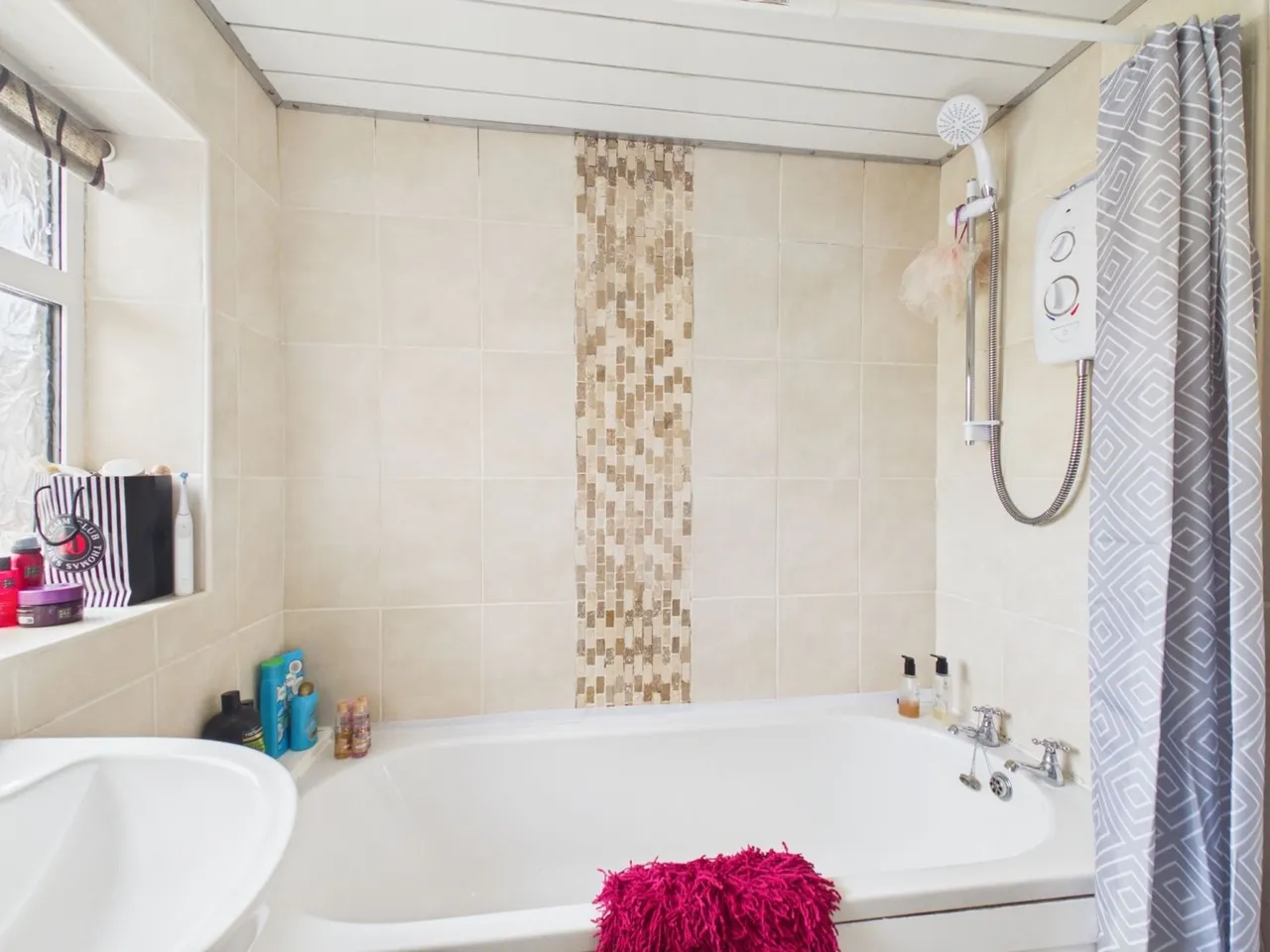 Long Lane, Wheatley, HX3, photo 11