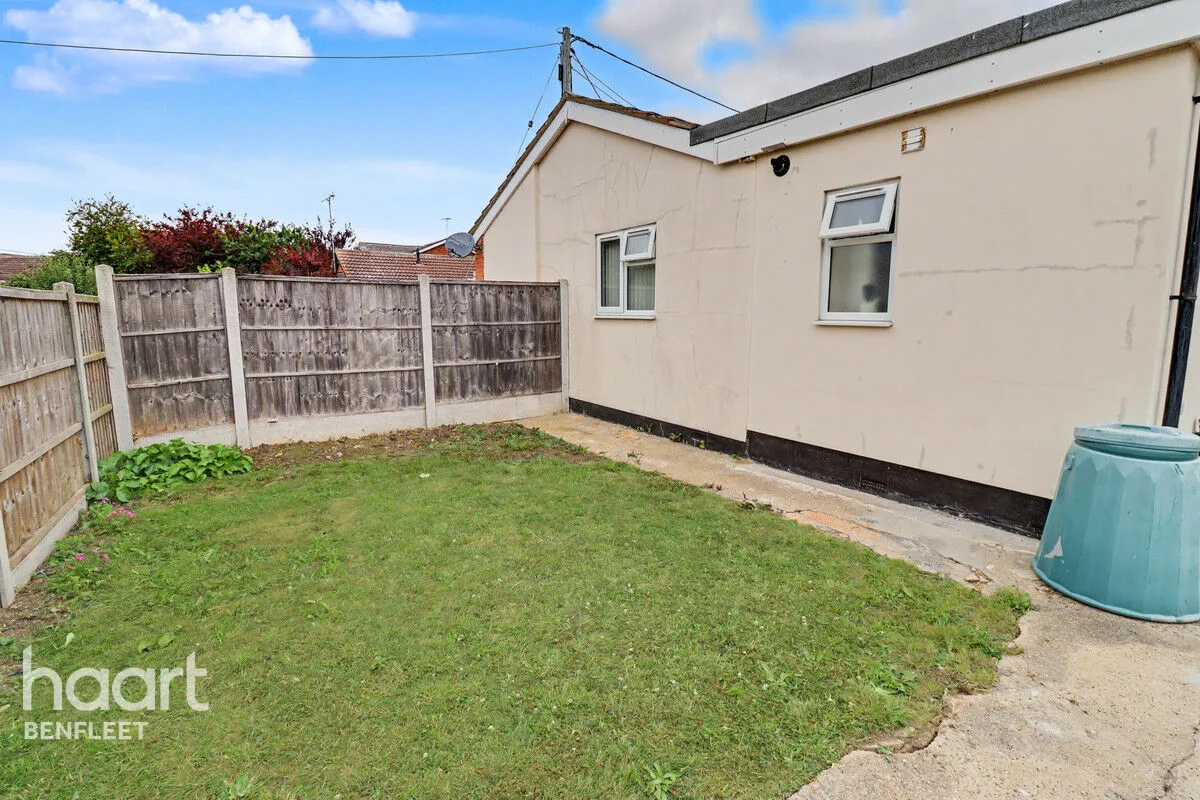 Gainsborough Avenue, Canvey Island, SS8, photo 17