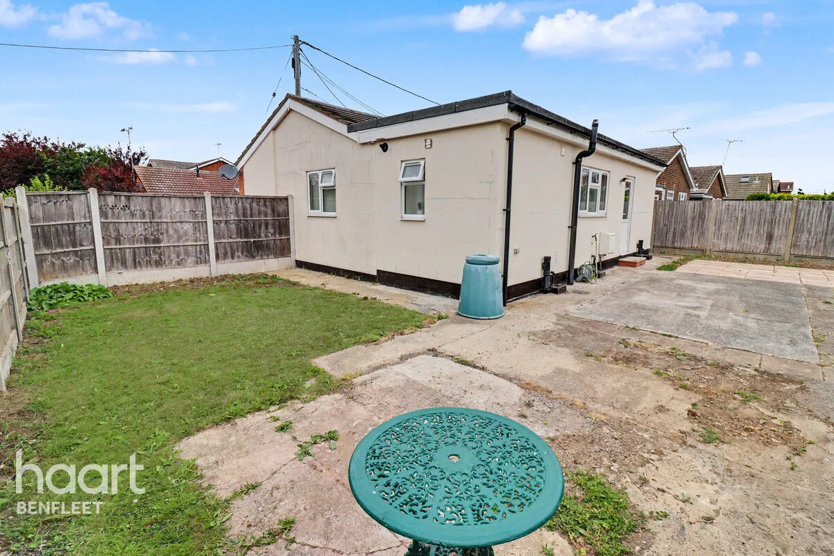 Gainsborough Avenue, Canvey Island, SS8, photo 16