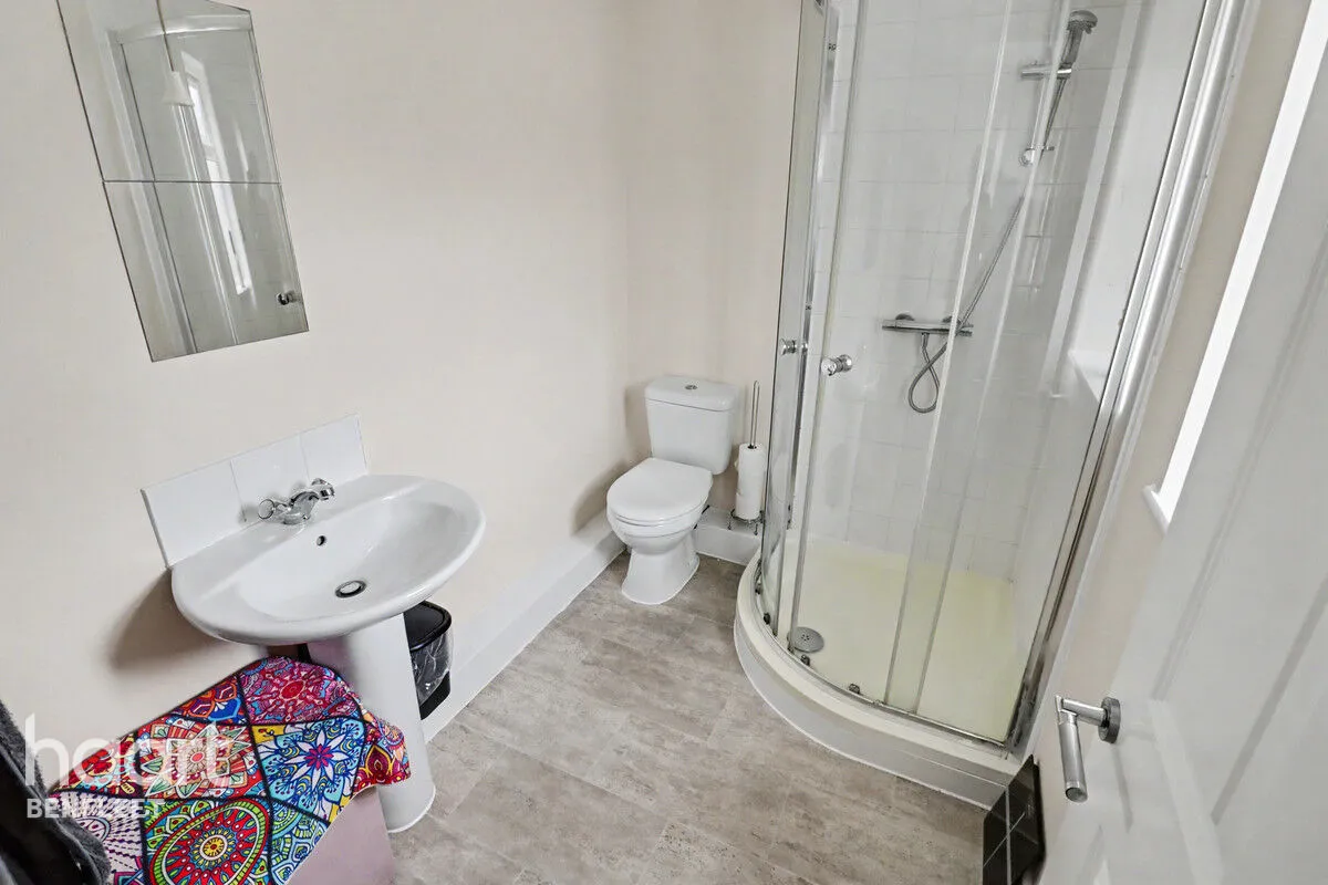 Gainsborough Avenue, Canvey Island, SS8, photo 11