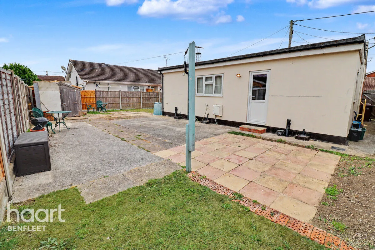 Gainsborough Avenue, Canvey Island, SS8, photo 14