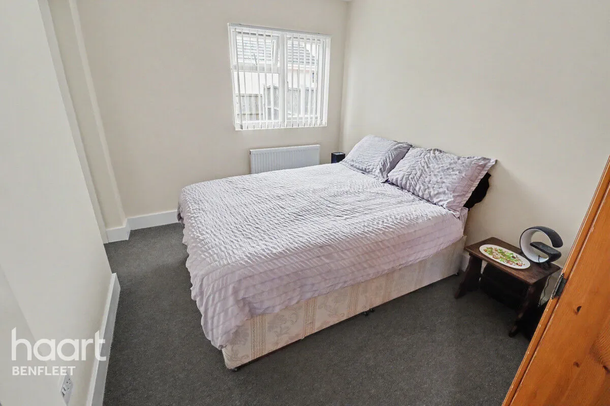 Gainsborough Avenue, Canvey Island, SS8, photo 10