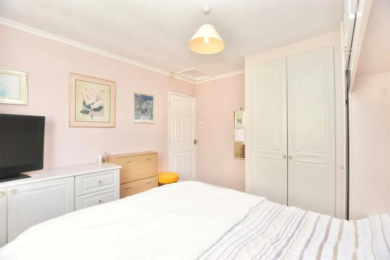 Alberta Close, Blackburn, Lancashire, BB2, photo 9