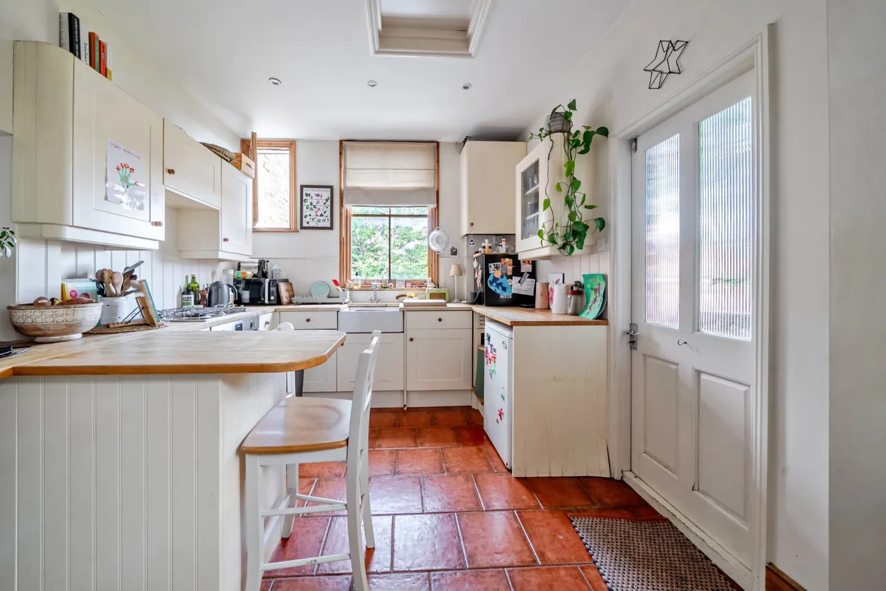 Newton Avenue, Acton, W3, photo 8
