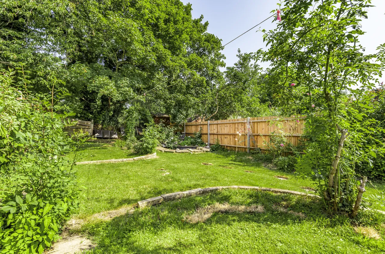 Honeycroft Hill, Uxbridge, UB10, photo 10
