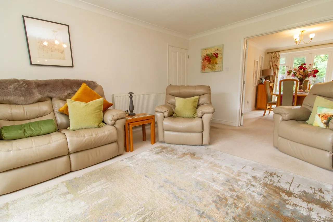Southby Drive, Fleet, GU51 3BE, photo 7