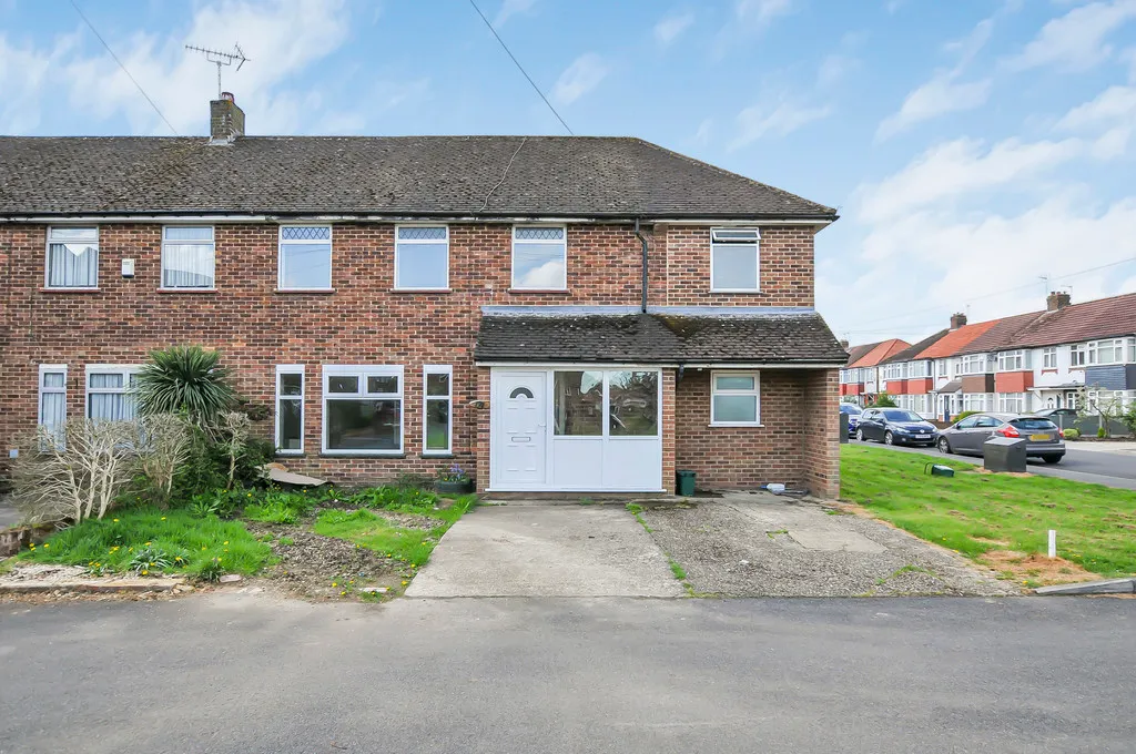 Lynhurst Crescent, Hillingdon, UB10, photo 15