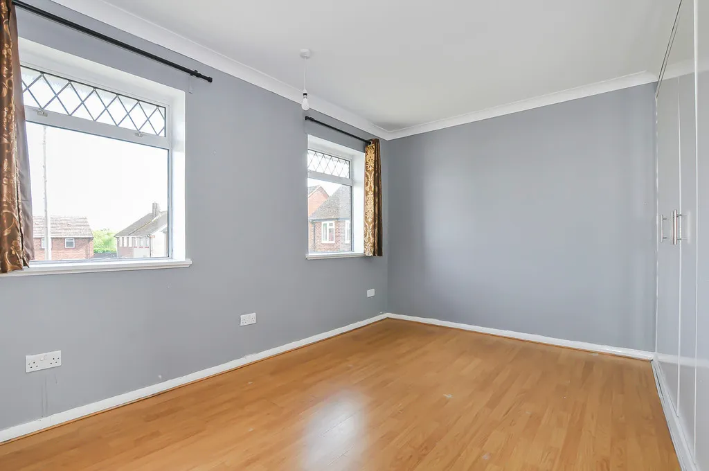 Lynhurst Crescent, Hillingdon, UB10, photo 25