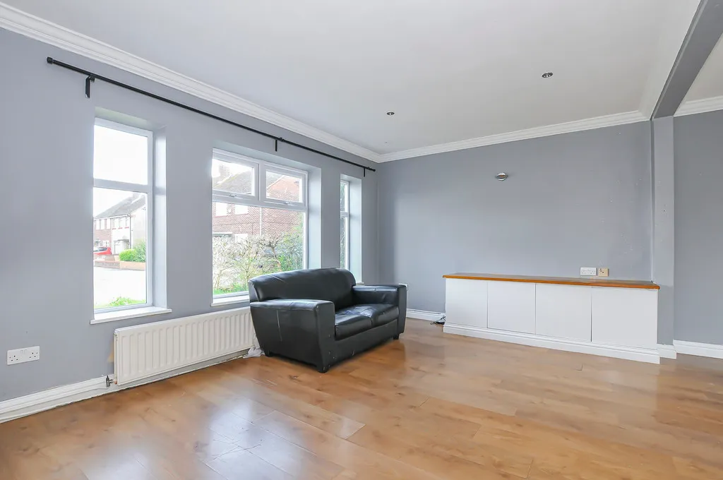 Lynhurst Crescent, Hillingdon, UB10, photo 10