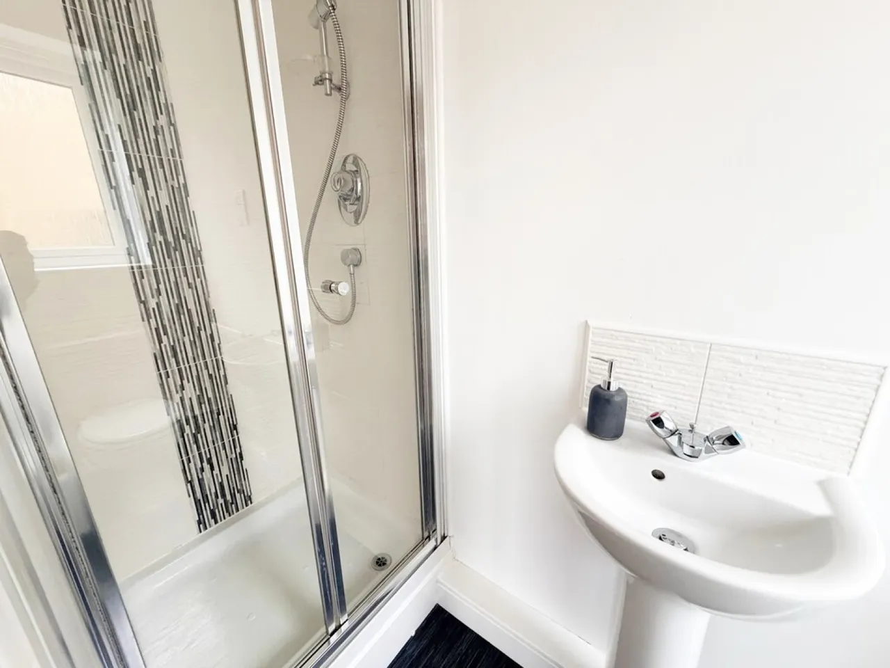 Fraser Close, Runcorn, WA7, photo 12