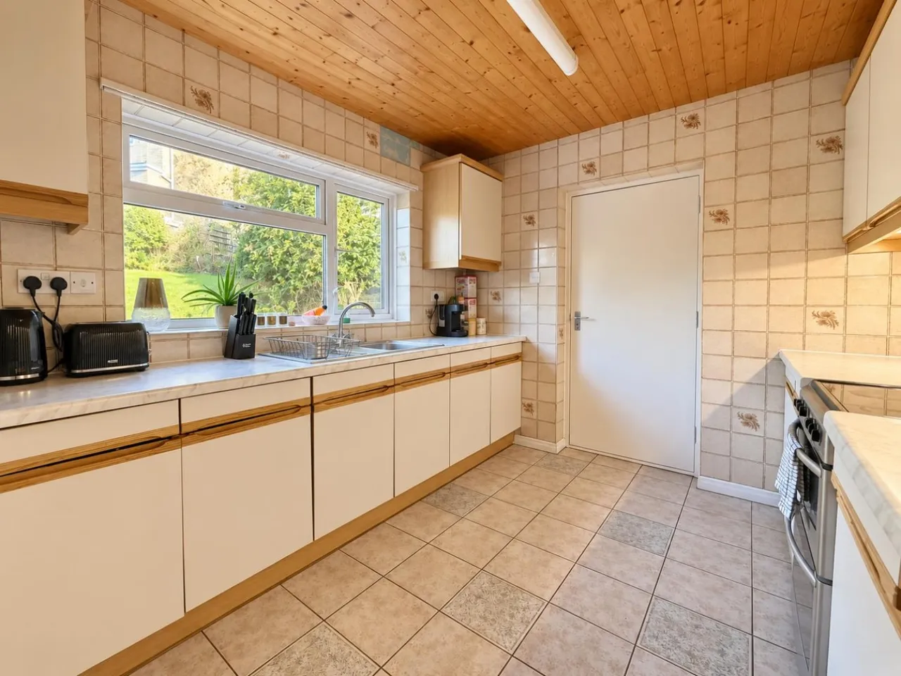 St. Juliens Way, Cawthorne, S75, photo 6