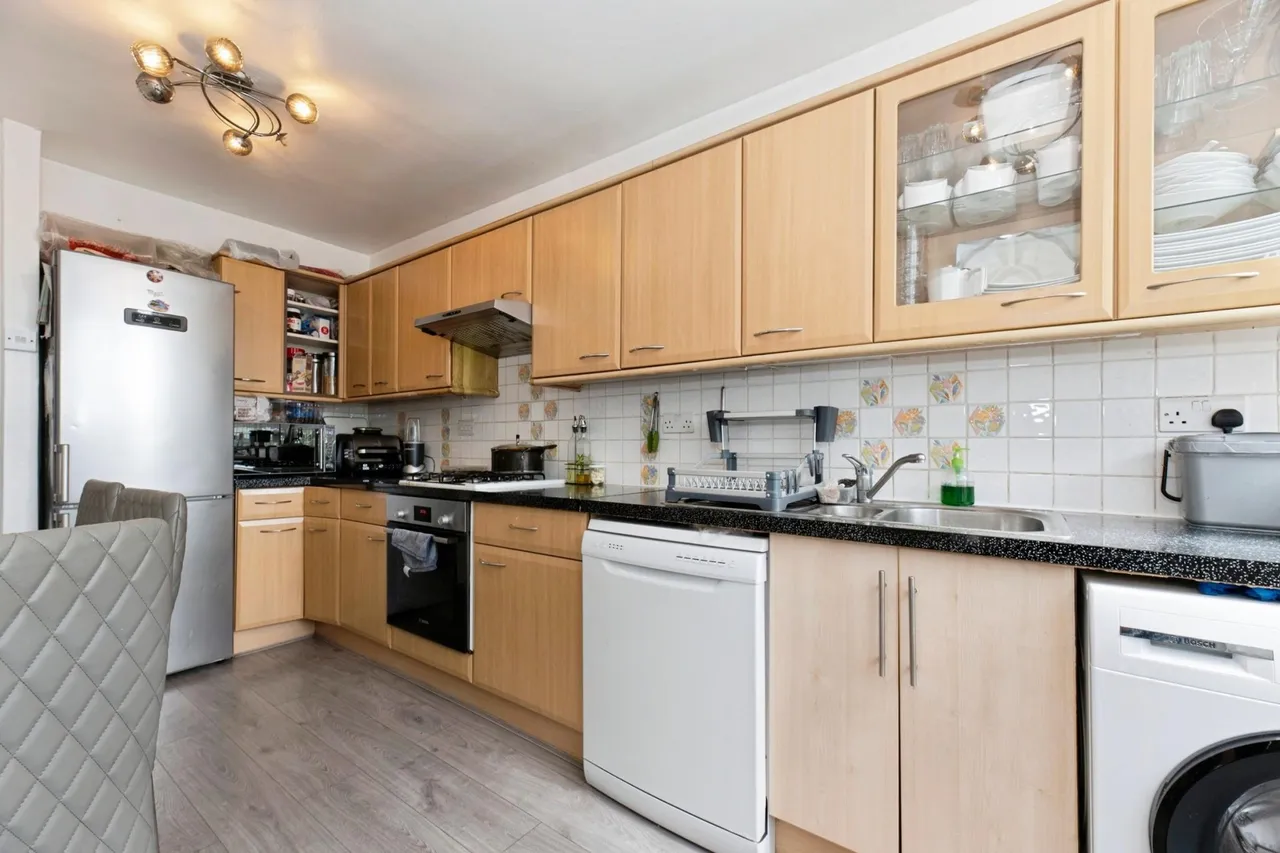 Winterfold Close, London, SW19, photo 2