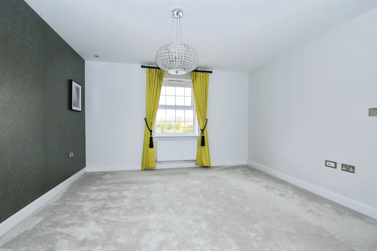 Mahaddie Way, Warboys, Huntingdon, photo 11